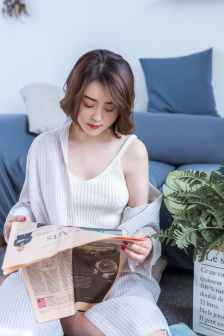 坐在办公椅上悄悄做的运动
